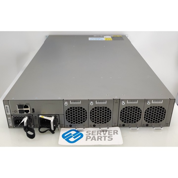 Cisco Nexus 48-port 10GbE SFP+ Switch N5K-C5596UP med 1xN55-M16UP