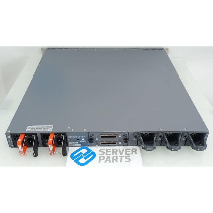 Juniper Networks EX4550-32F 32-portar 10GbE SFP+ Switch med 8-port 10GbE modul