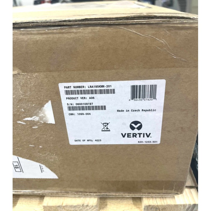 Vertiv Avocent 19" 1U Local Rack Access Consoles LRA185KMM-201 Ny i Box