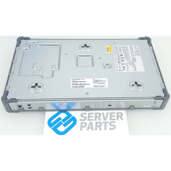 Juniper Networks SRX300 8-portar 1GbE Firewall utan AC-adapter